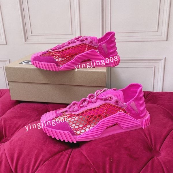 

new designer fashion brand casual shoes women low sole canvas shoes leather black white sole sneakers2023