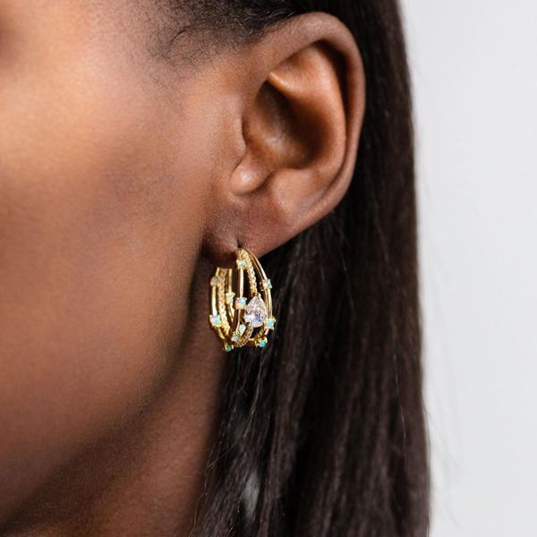

huggie 2022 new arrived earring new design multi wrap circle hoop for women paved white cz fire opal stone gorgeous female jewelry, Golden;silver