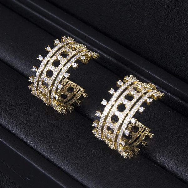 

huggie hibride trendy luxury geometry hoop earrings for dubai women bridal wedding jewelry aperture earring pulseras mujer mode e1065, Golden;silver