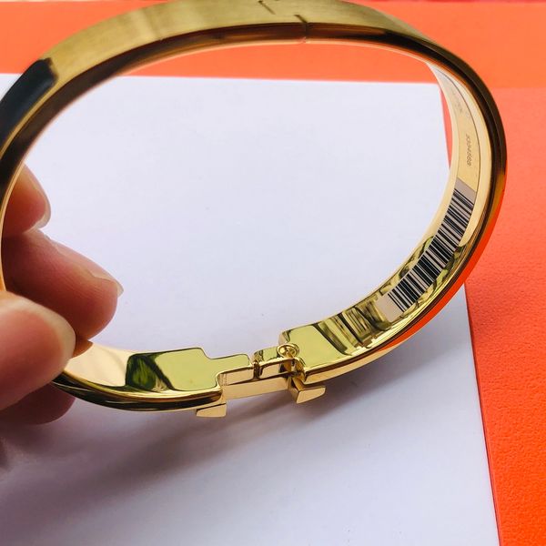 

clic couple bangle h for man designer enamel bangle 17 19 cm h bracelet couple gold plated 5a t0p official reproductions classic style jewel, Black