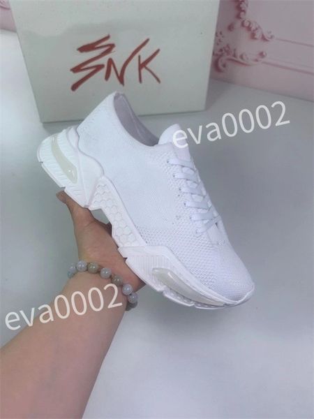 

2023 new designer mens causal shoes fashion woman leather lace up platform sole sneakers white black mens womens