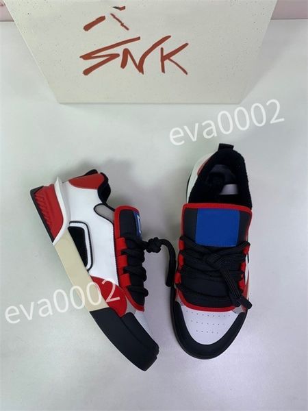 

2023 new luxury designer men's causal shoes fashion woman leather lace up platform sole sneakers white black mens womens