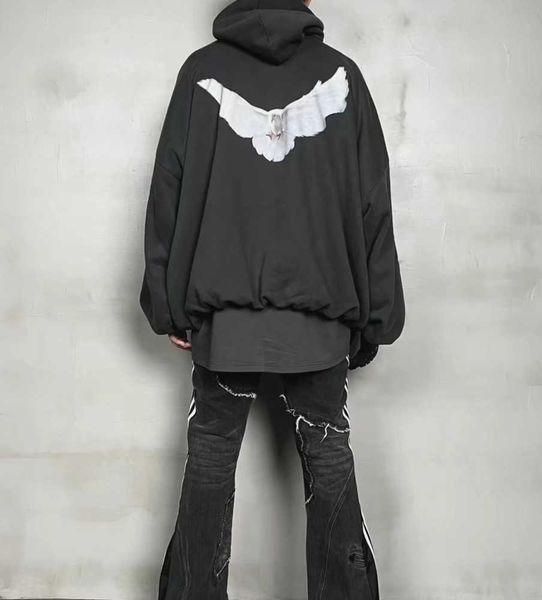 

designer kanyes classic wests luxury hoodie three party joint name peace dove printed mens and womens yzys vintage pullover sweater hooded n, Black
