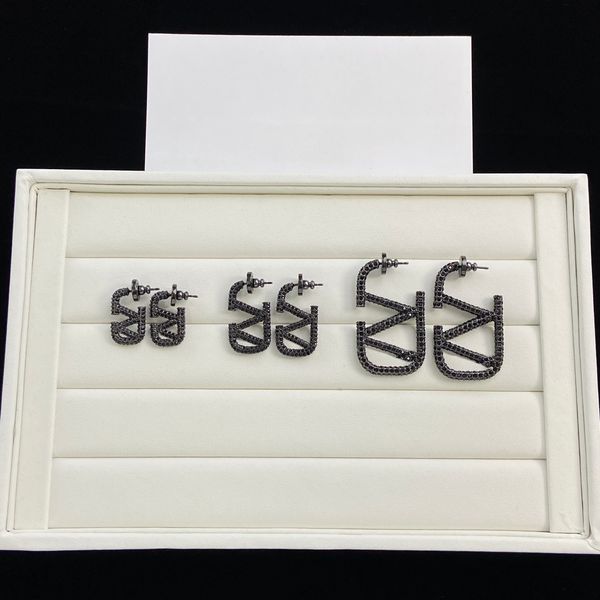 

letter v logo earring designer stud earing luxury women fashion hoop jewelry valentinoity gift gold earring 788, Golden;silver