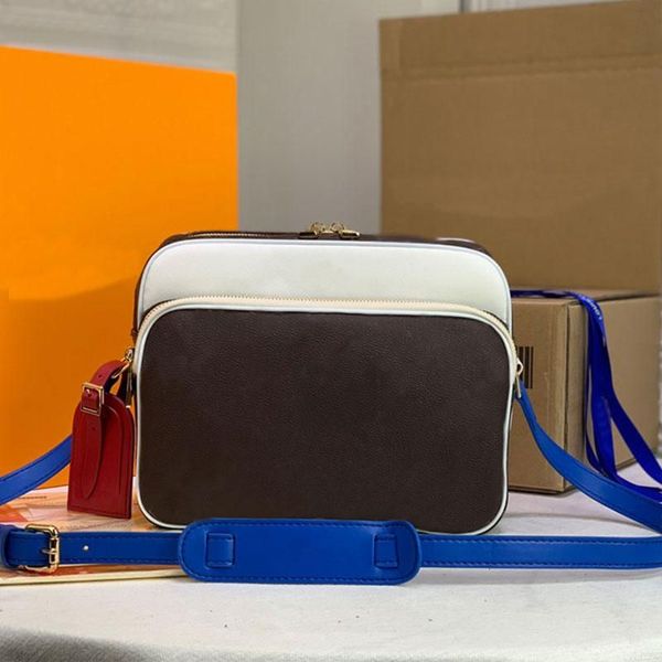 

2023 men postman bag crossbody messager handbag bag old flower handbag travelers bag zipper pouch classic adjustable shoulder straps, Black;red