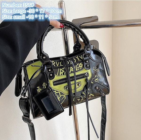 

Factory wholesale ladies shoulder bags 2 sizes personalized graffiti motorcycle bag trend printing mobile phone coin purse fashion belt buckle women backpack, Blue-small-356#