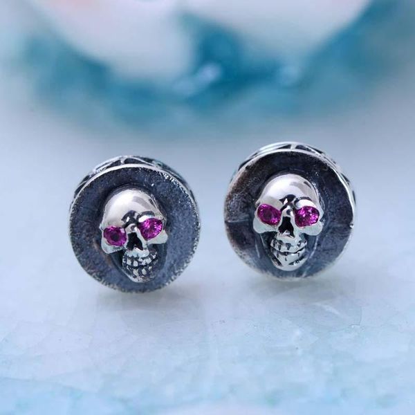 

huggie meibapj real s925 sterling silver retro personality round skull men's earrings exquisite commemorative party jewelry, Golden;silver