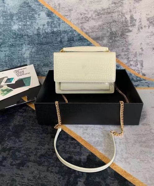 

2023 removable adjustable webbing strap purse