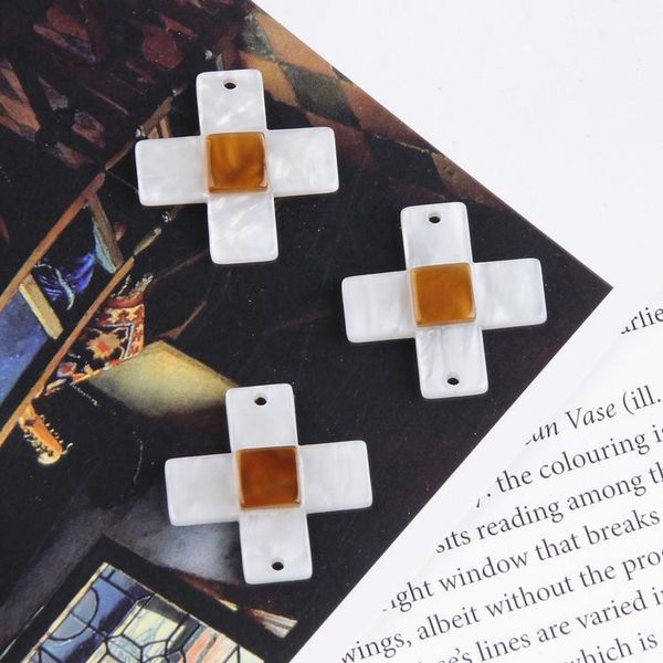 

crystal new arrived 30pcs/lot 25mm square core geometry cross shape acrylic beads diy jewelry earring/necklace pendant accessory
