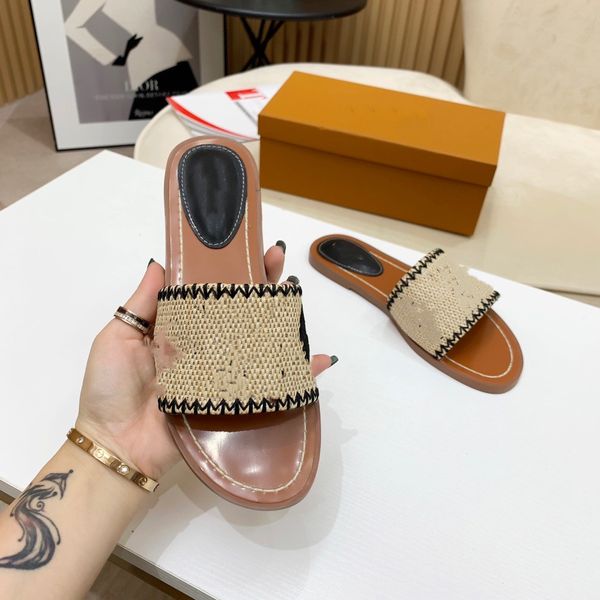 

designer suede slippers sandals men women genuine leather sandal thick bottom flip flops rubber sole slides marine green calfskin slipper 05, Black