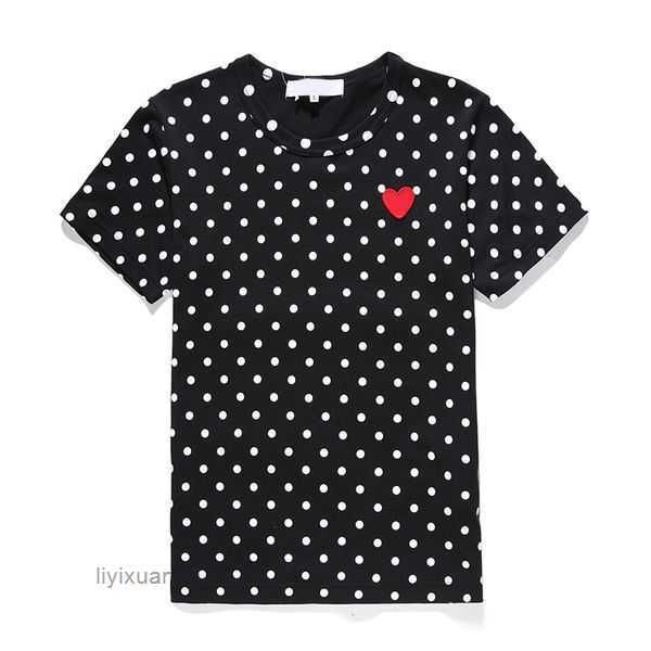 

cdg fashion mens play t shirt designer red heart commes casual women shirts des badge garcons high quanlity tshirts cotton embroidery 2 kuiq, White;black