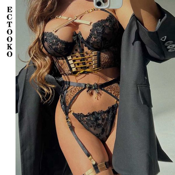 

new lace embroidery cross straps complex heavy craft four-piece erotic uniform, Red;black