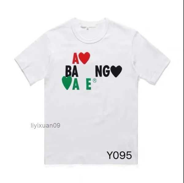 

cdg fashion mens play t shirt designer red heart commes casual women shirts des badge garcons high quanlity tshirts cotton embroidery 1 r34d, White;black