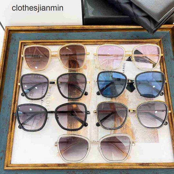 

2023 fashion sunglasses factory 85% retail xiaoxiangjia's new online celebrity the same personalized trend sunglass women's versat, White;black