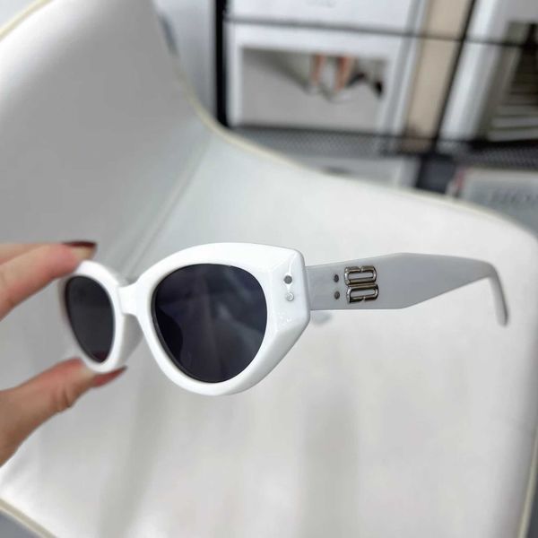 

2023 korean version fashionable new women's small frame trend uv resistant for men's concave shape p sunglasses, White;black