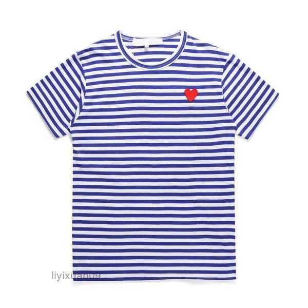 

cdg fashion mens play t shirt designer red heart commes casual women shirts des badge garcons high quanlity tshirts cotton embroidery 1 al5v, White;black