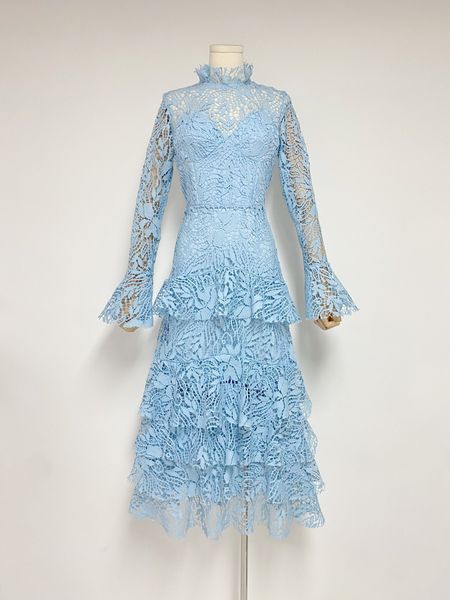 

2023 designer dress robe ultra heavy duty lace embroidery lace up ruffle edge high waist slim style dress, Black;gray