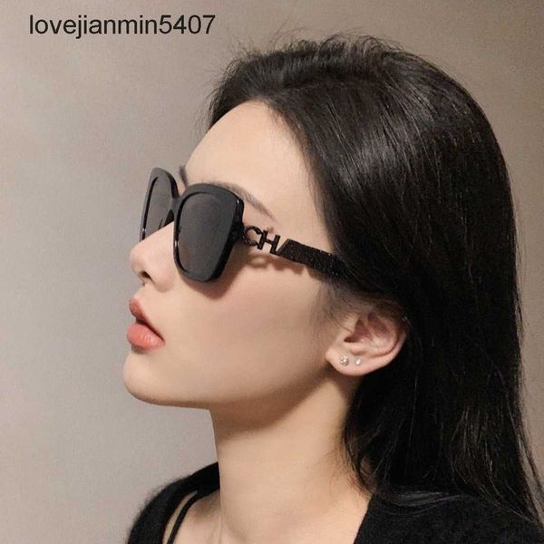 

2023 fashion sunglasses factory 50% retail xiaoxiangjia sunglass 23 new ch5422 cut-out letter inlaid diamond generous frame cat's eye l, White;black