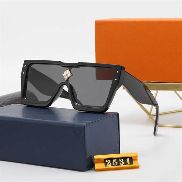 

2021 women's large frame drivers driving fashion sunglasses 2531, White;black