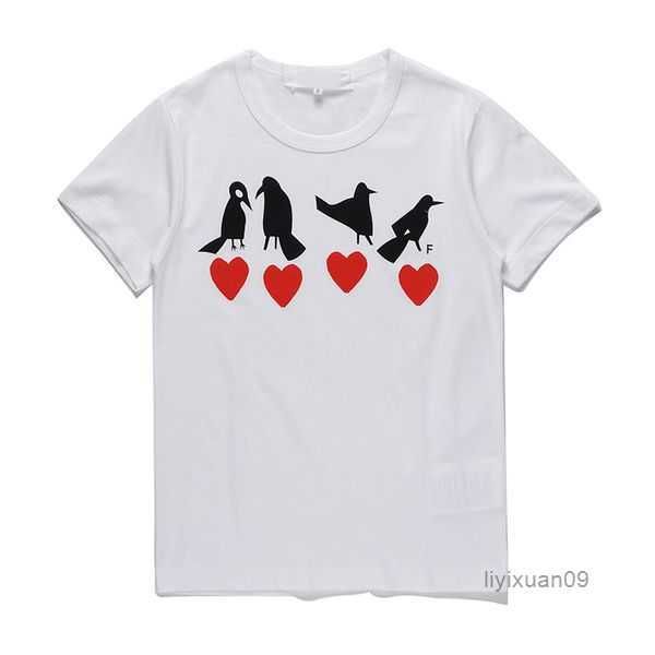 

cdg fashion mens play t shirt designer red heart commes casual women shirts des badge garcons high quanlity tshirts cotton embroidery 5 mnpt, White;black