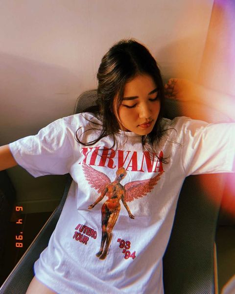 

brand american trendy short sleeved t-shirt with round neck loose rock t-shirt half sleeved bottom shirt missing bf hong kong style, White