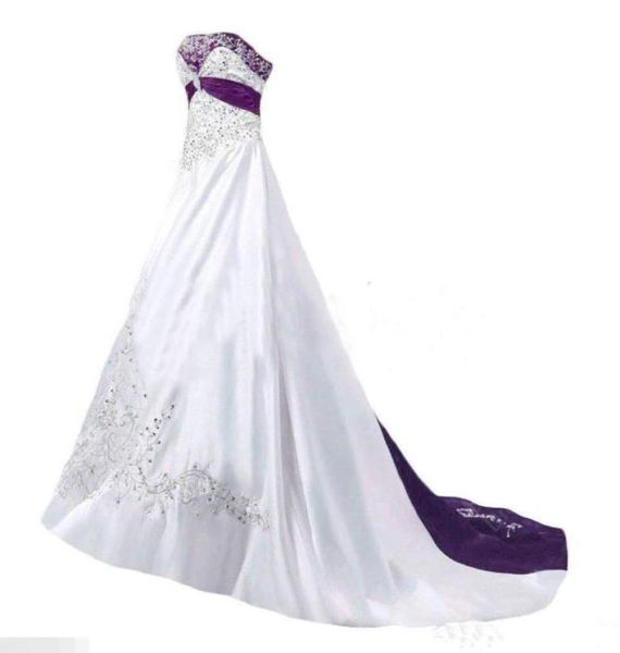 

vintage white and purple wedding dresses 2020 strapless laceup beaded lace embroidery sweep train corset plus size wedding gown1512058