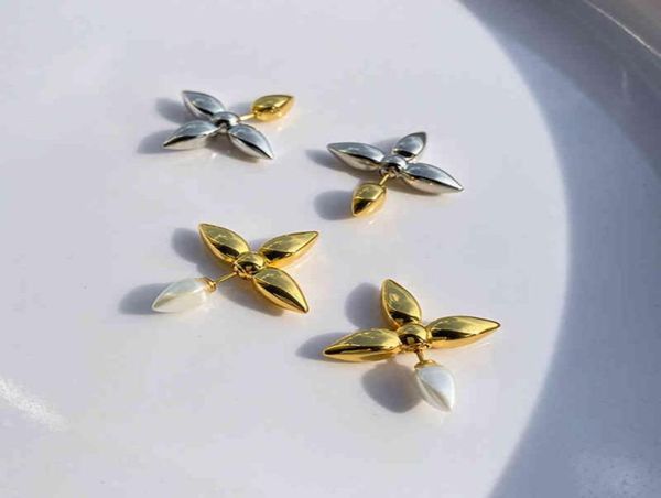 

2021 luxury brand french four leaf clover ear stud simple fashion retro copper plated real gold ins earrings women jewelry3311171, Golden;silver