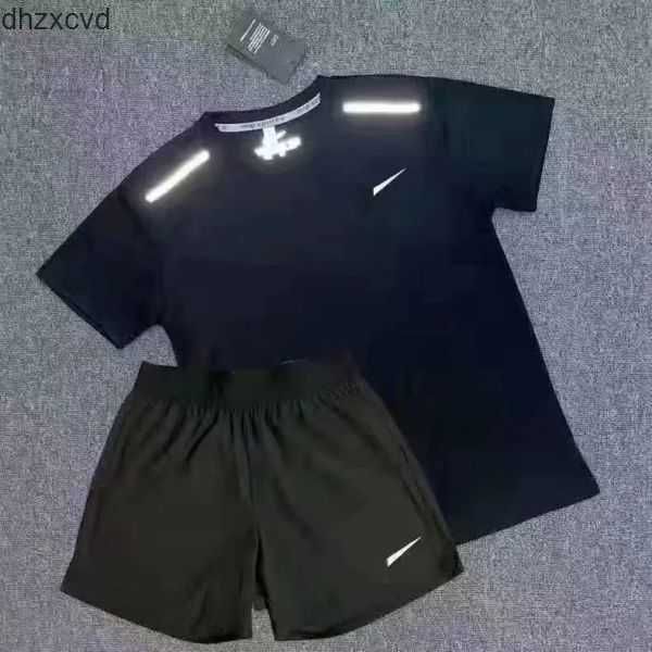

thick trapstar summer quick drying t shirt designer tracksuit sports student training track and field running set basketball sportswear asia, Gray