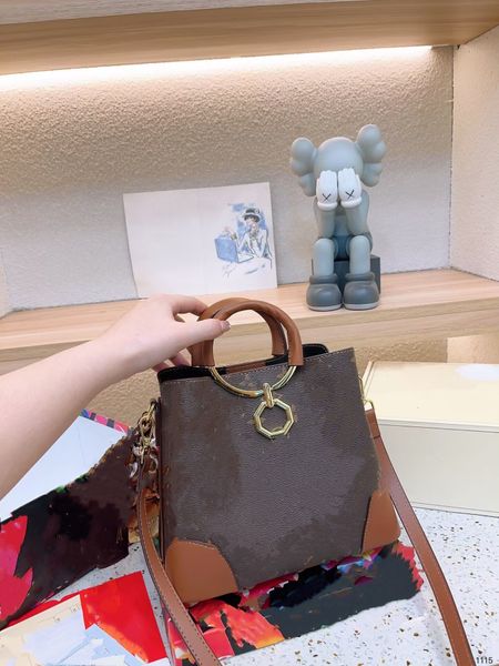 

2023 genuine leather designer shoulder bag medium ancient bucket bag printed letter ring handle scarf luxury handbag