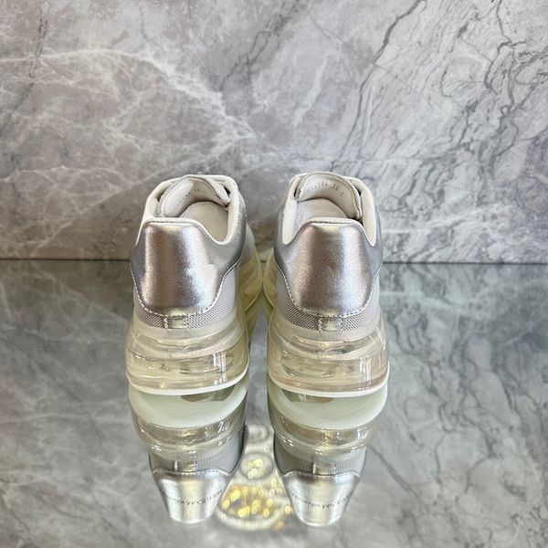 

2023 new designer casual shoes classic men women calfskin shoes vintage sneakers reflective sneaker print 0516, Black