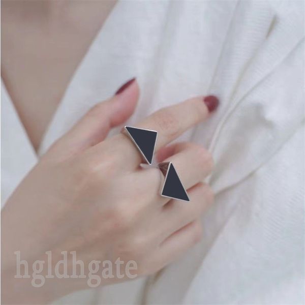 

vintage style wedding rings for men black enamel nickel material eye catching rings triangle shape silver color designer p rings elegant ban