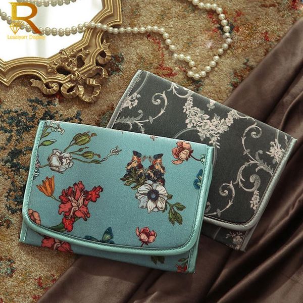 

boxes new retro luxury travel jewelry organizer roll foldable jewelry case for journeyrings necklaces jewerly storage bag, Black;white