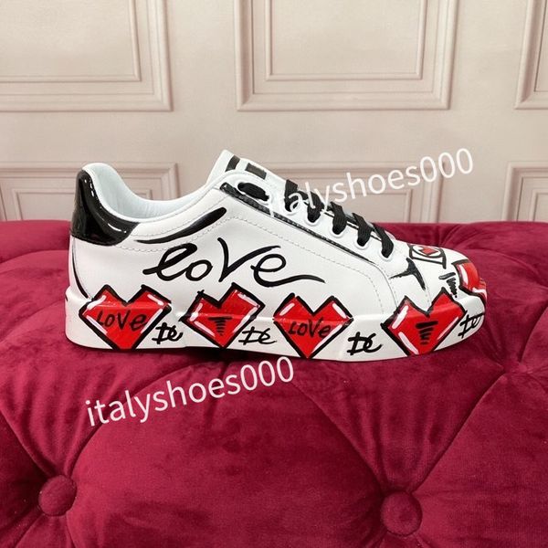 

fashion designer shoes triple black white men women fashion sneakers boots platform shoes