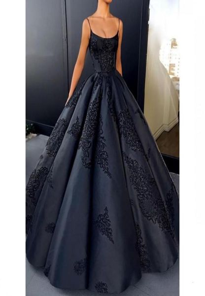

2018 fashion women new designer good quality black scoop spaghetti ball gown wedding dresses bridal gowns8893956, White