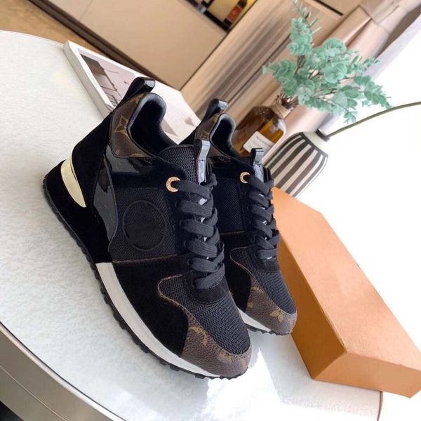 

designer run away trainer mens women shoes calf leather and patent canvas shoes mesh color white black sneaker retro splicing fashion sneake