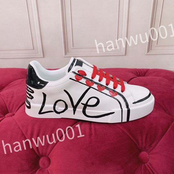 

2023 new luxury casual shoes small white shoes black white low men women fashion versatility soft breathable trendy sneakers