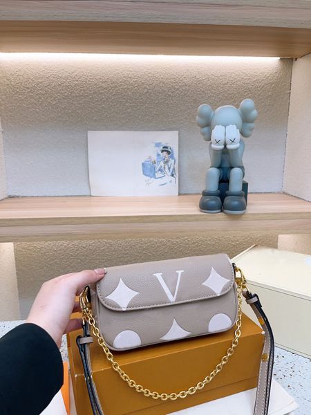 

m82210 m81911 wallet on chain ivy shoulder bag classic crossbody package underarm package genuine leather designer bag tote bag clutch handb
