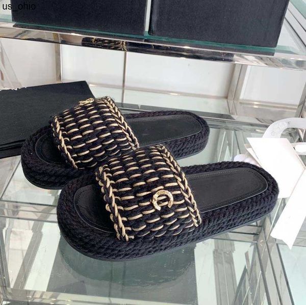 

sandals classic black sandals designer leather slippers womens sandal summer beach stripes casual flat slippers slider j230522