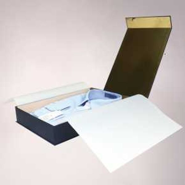 

2023 luxury designer men t shirt short sleeve tess casual fashion factory wholesale customized t-shirt for gift box made in, White;black