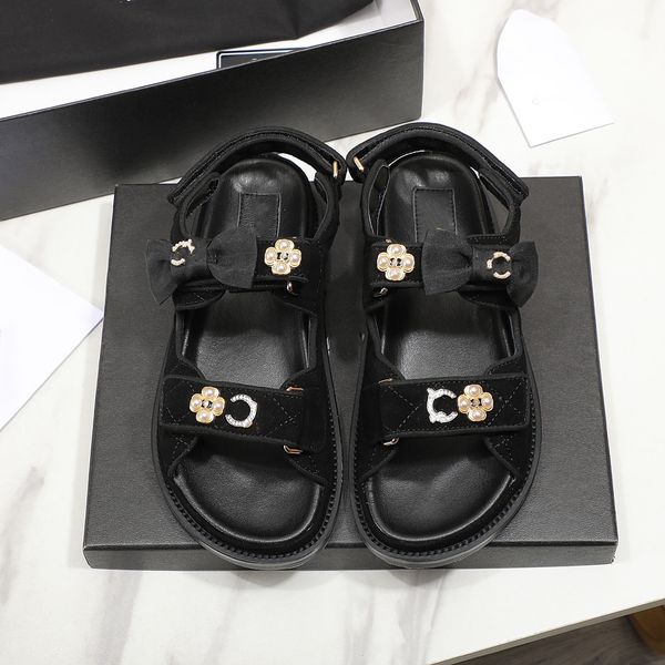 

designer beach shoes cc sandals women outdoor slippers luxury slides fashion slipper summer classics sandal a198