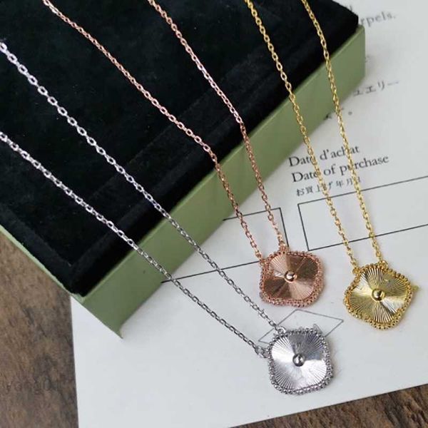 

womens necklace clover luxury gold diamond necklaces high end materials chain designers agate designer jewelry pendant never fade not allerg, Silver