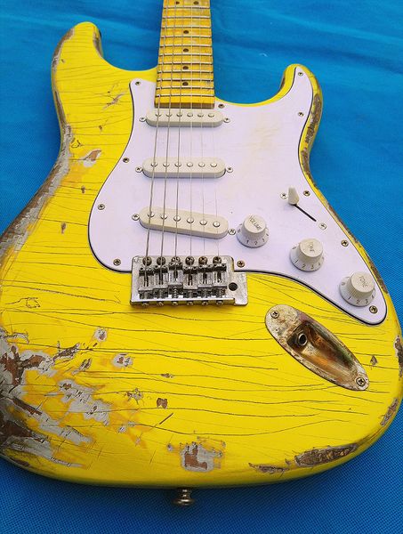 

o old electric guitar, alder body maple harp neck, natural do old ing