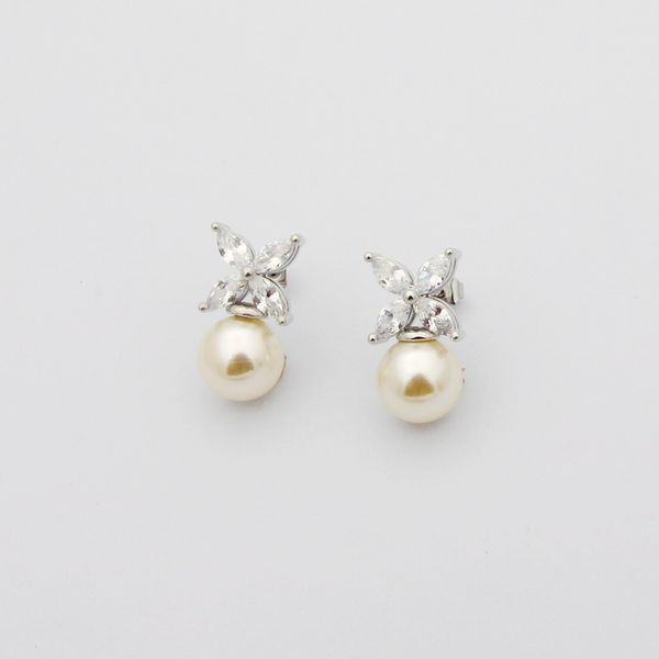 

women designer studs titanium steel fashion white pearl pendant earrings logo printed, Golden;silver