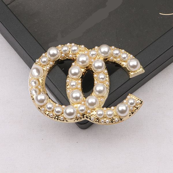

famous designer brand luxury brooch women pearl diamond letter elegant brooches suit pin jewelry gift clothing decoration accessories 20styl, Gray