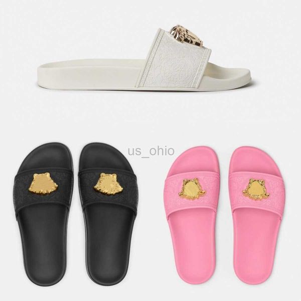 

slippers luxury designer slide slippers summer sandals men beach indoor flat flip flops leather lady women fashion classic shoes ladies size, Black