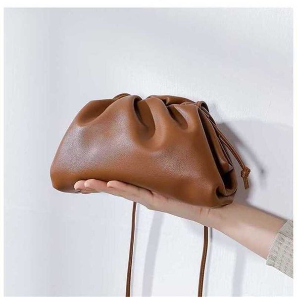 

bottegas handbags venetas cloud designer bag womens soft leather one shoulder crossbody handbag pleated dumpling women 18lil