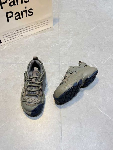 

dad for women summer 2023 new spring autumn feet design ugly and cute big head lightweight casual sports little white shoes, Black