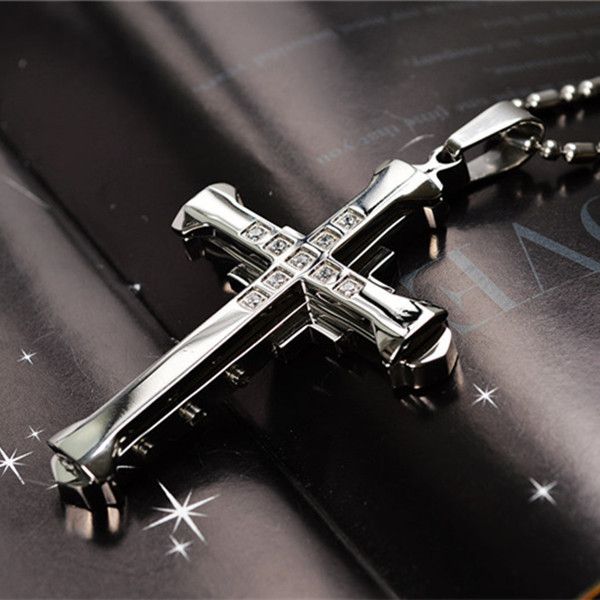 

dark knight diamond cross necklace, Silver