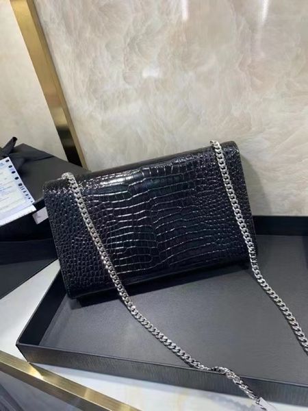 

2023 designer bags bags smooth cowhide women teen handbag golden chain shopping bags lady wallet