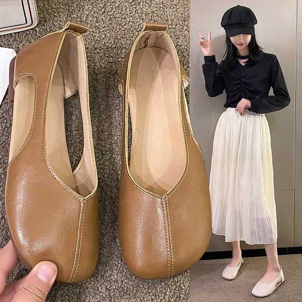 

square head shallow mouth sole single for women 2023 spring/summer new low heel soft leather network red fashion two wear doudou shoes, Black